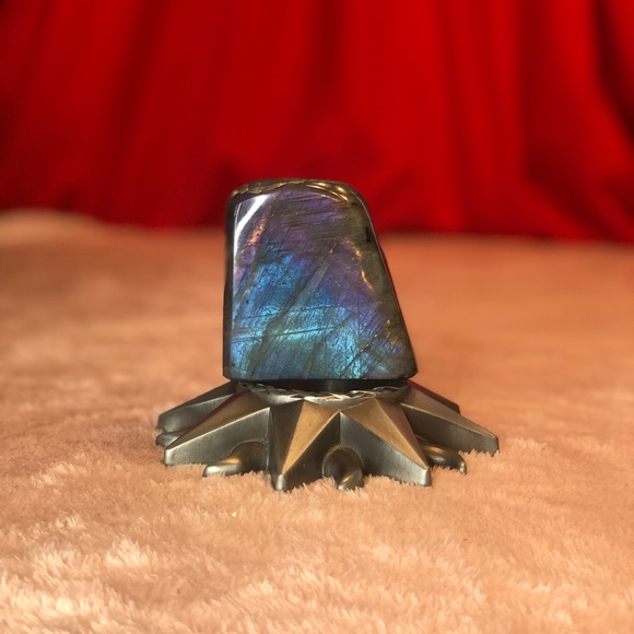 COLOURFUL FLASHY LABRADORITE 🌈 - Picture 1 of 10